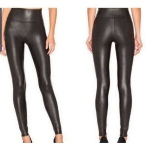 Spanx black  Faux Leather Leggings sz Medium